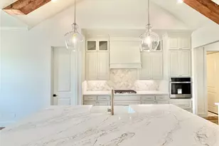 1025 Sabrina Ct, Weatherford, TX 76085 - Photo 7