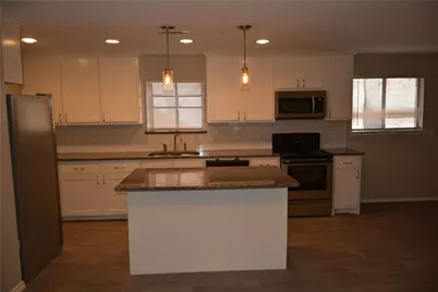 4611 Rockland Drive, Arlington, TX 76016 - Photo 9