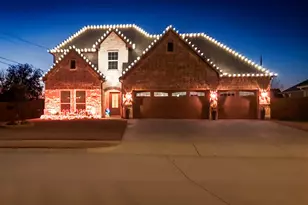 510 Ellis Place Dr, Greenville, TX 75402 - Photo 27