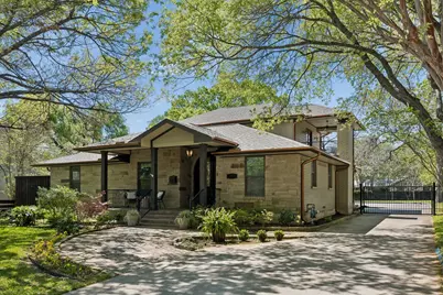 1572 Stemmons Avenue, Dallas, TX 75208 - Photo 1