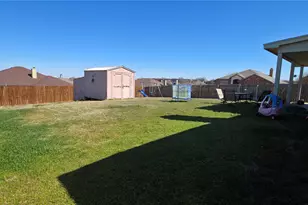 9200 Diane Dr, White Settlement, TX 76108 - Photo 25