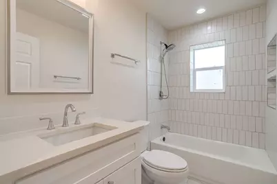 4824 Calmont Avenue, Fort Worth, TX 76107 - Photo 13