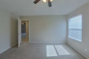 11848 Mancos Trl, Justin, TX 76247 - Photo 11