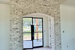 2020 Collin St, Weatherford, TX 76085 - Photo 3