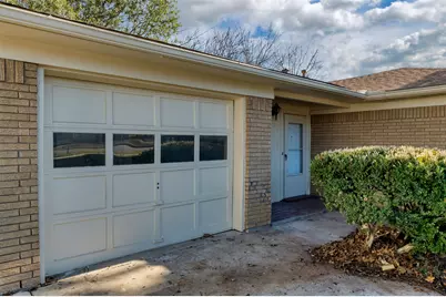 502 Brown Street, Waxahachie, TX 75165 - Photo 3