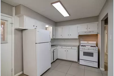 502 Brown Street, Waxahachie, TX 75165 - Photo 9