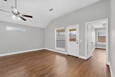 4803 Silver Avenue, Dallas, TX 75223 - Photo 17