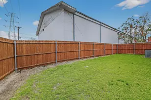 4803 Silver Ave, Dallas, TX 75223 - Photo 7