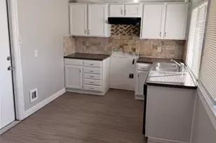 200 Pebblebrook St, Arlington, TX 76014 - Photo 5