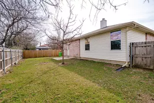 12411 Natalie Dr, Balch Springs, TX 75180 - Photo 19