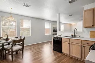 12411 Natalie Dr, Balch Springs, TX 75180 - Photo 9