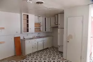 4845 Hillside Ave, Fort Worth, TX 76119 - Photo 5