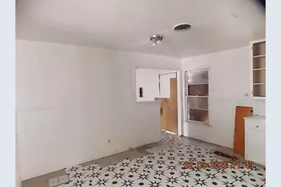 4845 Hillside Avenue, Forest Hill, TX 76119 - Photo 5