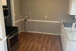 102 S Sheppard Dr, Euless, TX 76040 - Photo 7