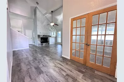 1422 Beckwith Drive, Arlington, TX 76018 - Photo 3