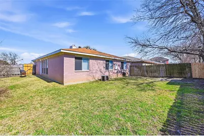 308 Moss Hill Drive, Arlington, TX 76018 - Photo 35