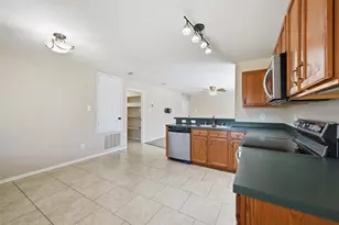 2701 Cattleman Dr, McKinney, TX 75071 - Photo 9