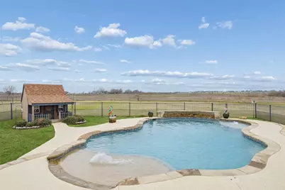 11201 Lakecrest Drive, Sanger, TX 76266 - Photo 3