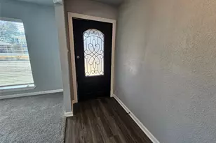 4806 Cliffwood Dr, Garland, TX 75043 - Photo 3