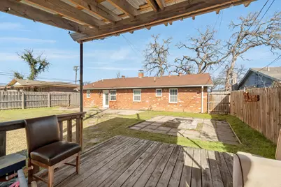 2320 Meadow Lark, Irving, TX 75060 - Photo 27