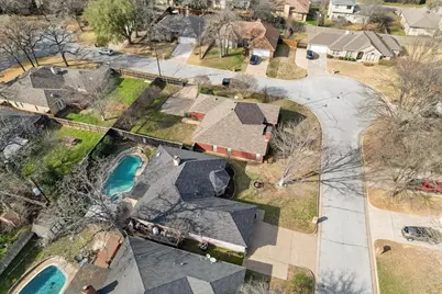 6204 Meadowmere Lane, Arlington, TX 76001 - Photo 39