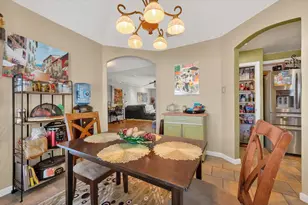 6204 Meadowmere Ln, Arlington, TX 76001 - Photo 15