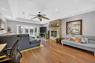 6204 Meadowmere Ln, Arlington, TX 76001 - Photo 7