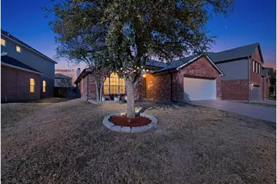 360 Fossil Bridge Drive, Fort Worth, TX 76131 - Photo 37