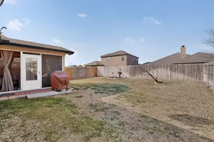 360 Fossil Bridge Dr, Fort Worth, TX 76131 - Photo 35