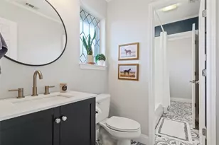 409 Shadow Mountain Dr, Woodway, TX 76712 - Photo 21