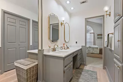 409 Shadow Mountain Drive, Woodway, TX 76712 - Photo 15