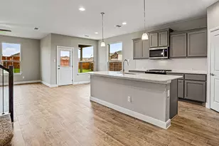 105 Hugo Ct, Rhome, TX 76078 - Photo 7