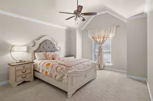 3015 Forestwood Dr, Arlington, TX 76006 - Photo 37