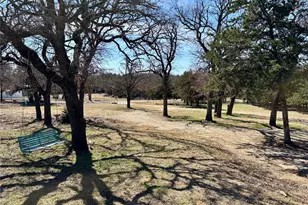 454 Bear Ridge Rd, Bowie, TX 76230 - Photo 27