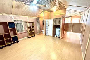 454 Bear Ridge Rd, Bowie, TX 76230 - Photo 15