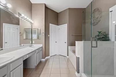 1857 Brookview Drive, Carrollton, TX 75007 - Photo 27