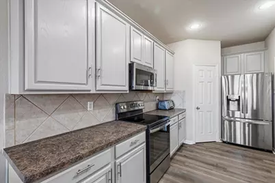 1857 Brookview Drive, Carrollton, TX 75007 - Photo 19