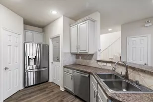 1857 Brookview Dr, Carrollton, TX 75007 - Photo 17