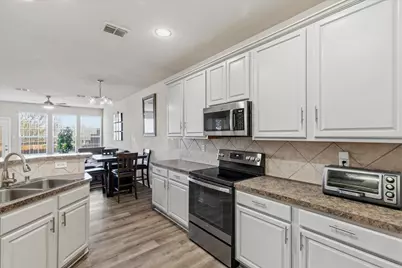 1857 Brookview Drive, Carrollton, TX 75007 - Photo 19