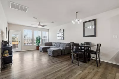 1857 Brookview Drive, Carrollton, TX 75007 - Photo 7