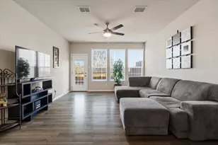 1857 Brookview Dr, Carrollton, TX 75007 - Photo 9