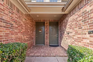 1857 Brookview Dr, Carrollton, TX 75007 - Photo 3