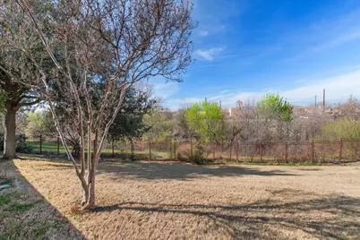 1857 Brookview Drive, Carrollton, TX 75007 - Photo 37
