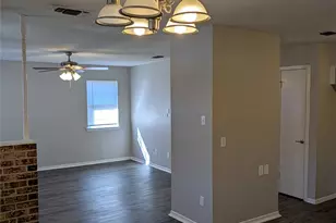 424 Langley Ave, Everman, TX 76140 - Photo 5