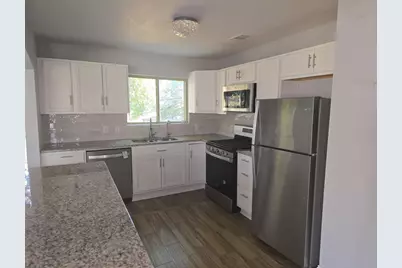 3727 Golden Hills Drive, Dallas, TX 75241 - Photo 5