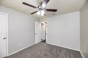 8013 Emerald Hills Way, North Richland Hills, TX 76180 - Photo 21