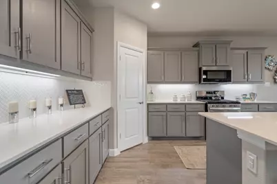 130 Hugo Court, Rhome, TX 76078 - Photo 9