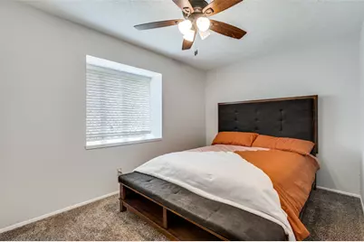 11 E Townhouse Lane #26, Grand Prairie, TX 75052 - Photo 9