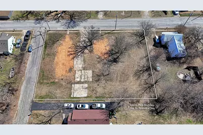 300 S Mill Street, Bowie, TX 76230 - Photo 19