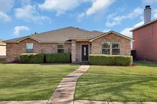 1120 Bumble Bee Dr, Lancaster, TX 75134 - Photo 1